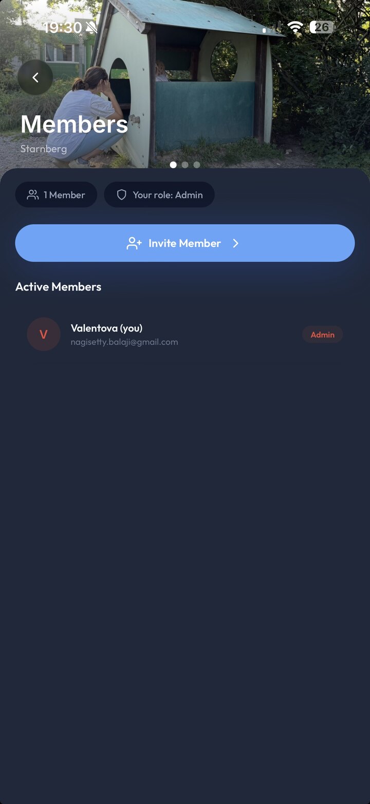 Members screen showing roles and invitations